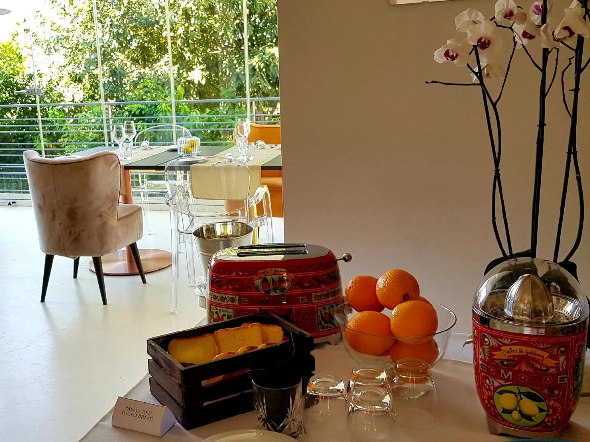 Hotel Villa Flora Relais Caltanissetta Extérieur photo