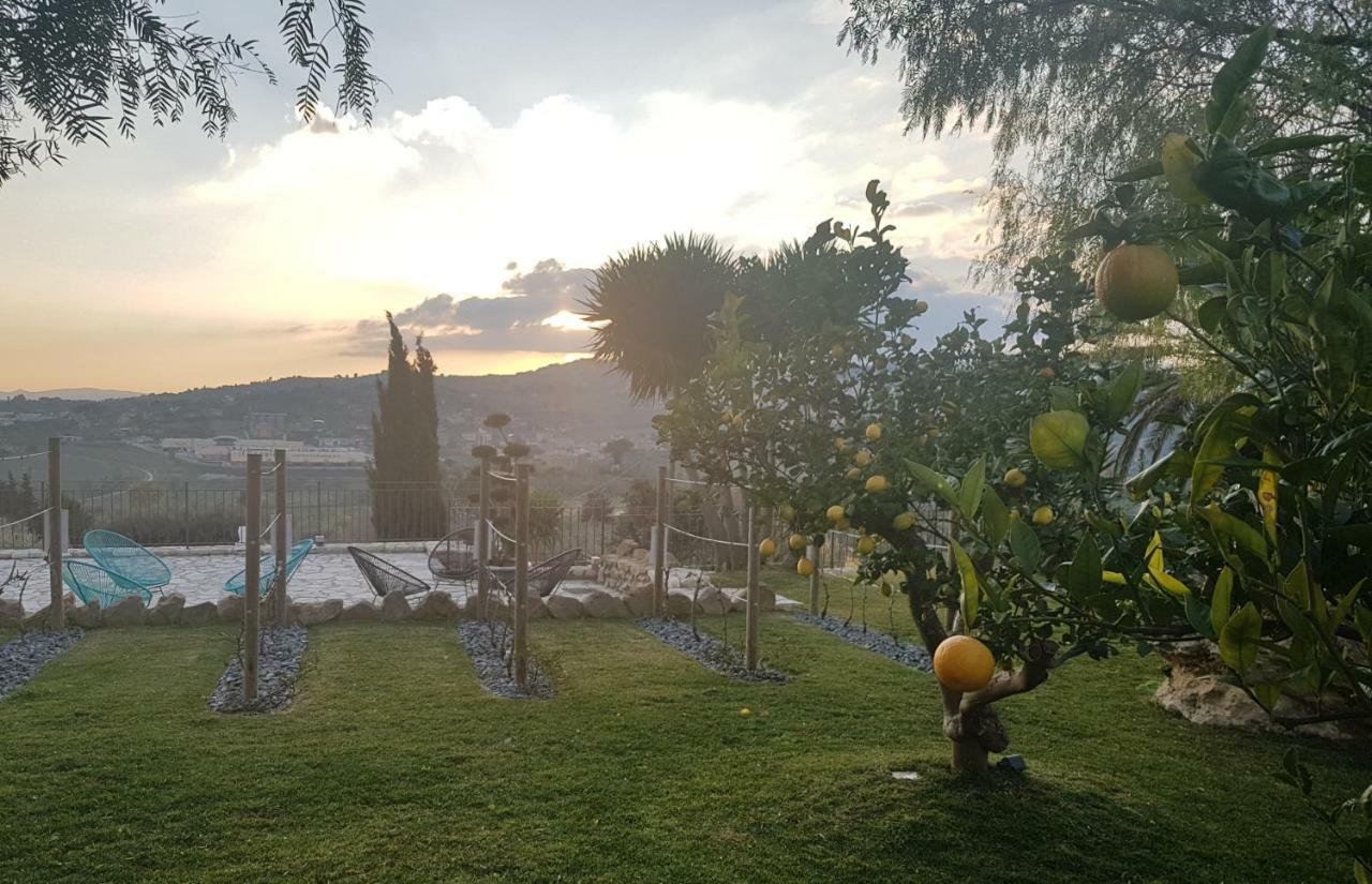 Hotel Villa Flora Relais Caltanissetta Extérieur photo